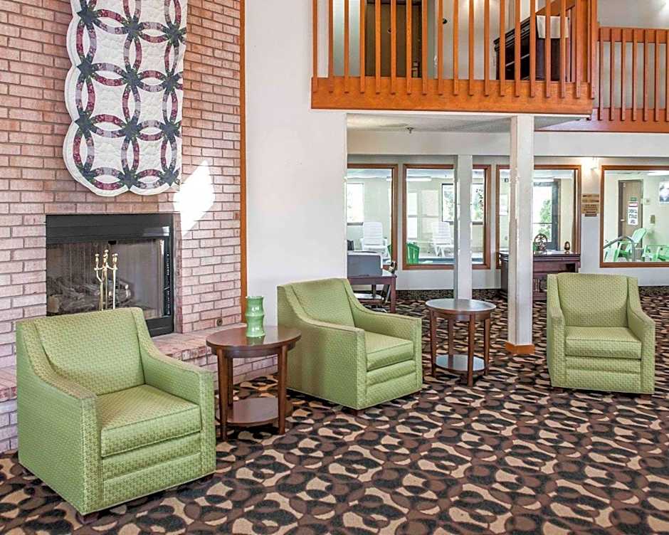 Quality Inn & Suites Lebanon I-65