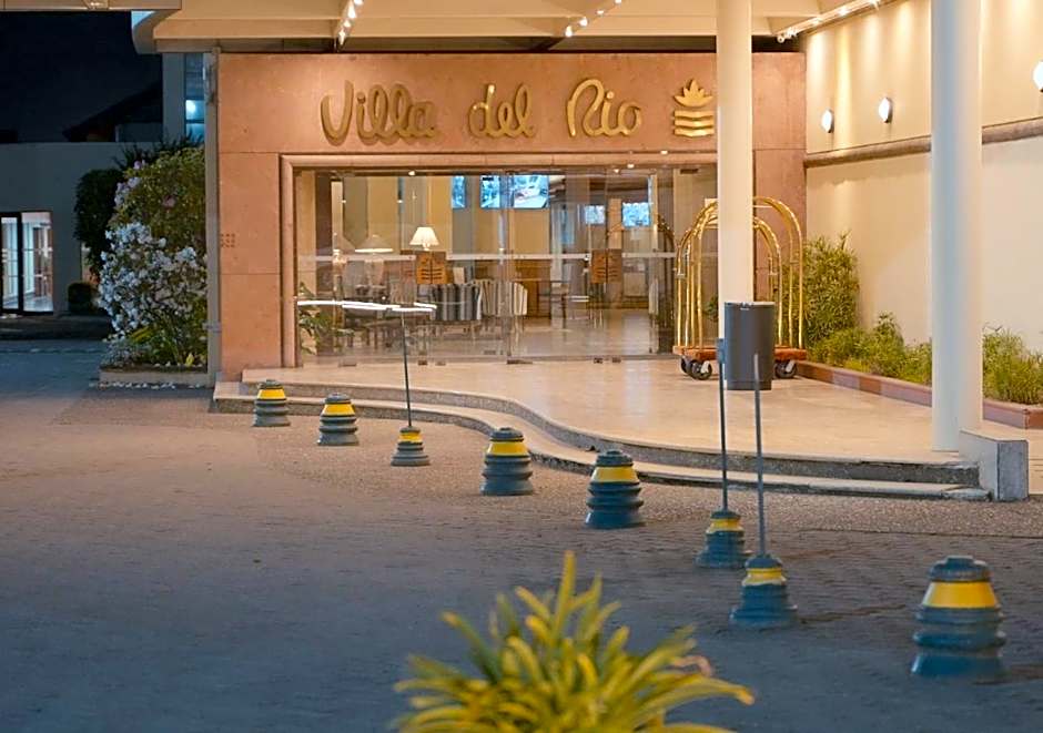 Hotel Marina Villa del Rio