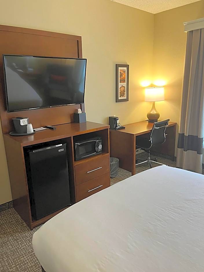 Wingate by Wyndham West Mifflin