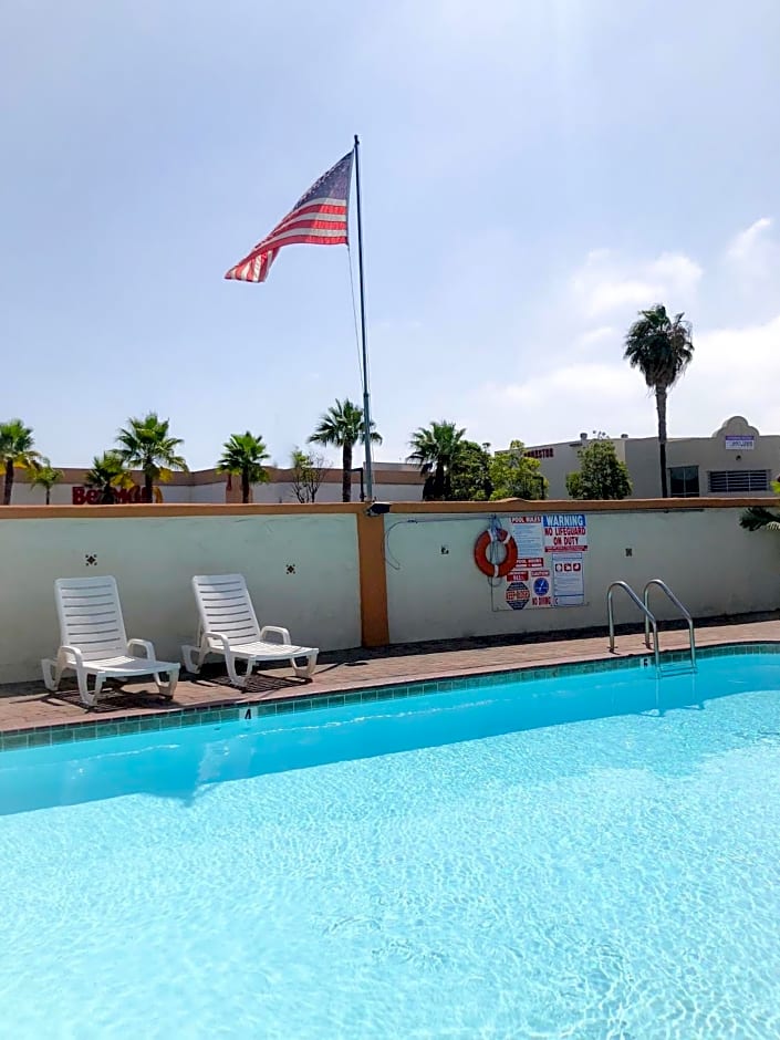 Americas Best Value Inn Loma Lodge