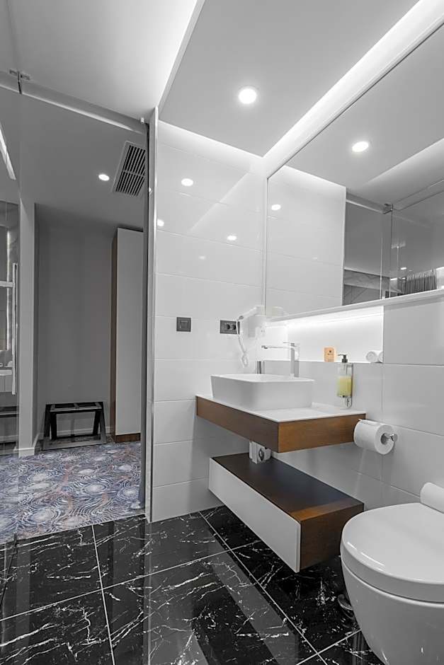 Sky Hotel