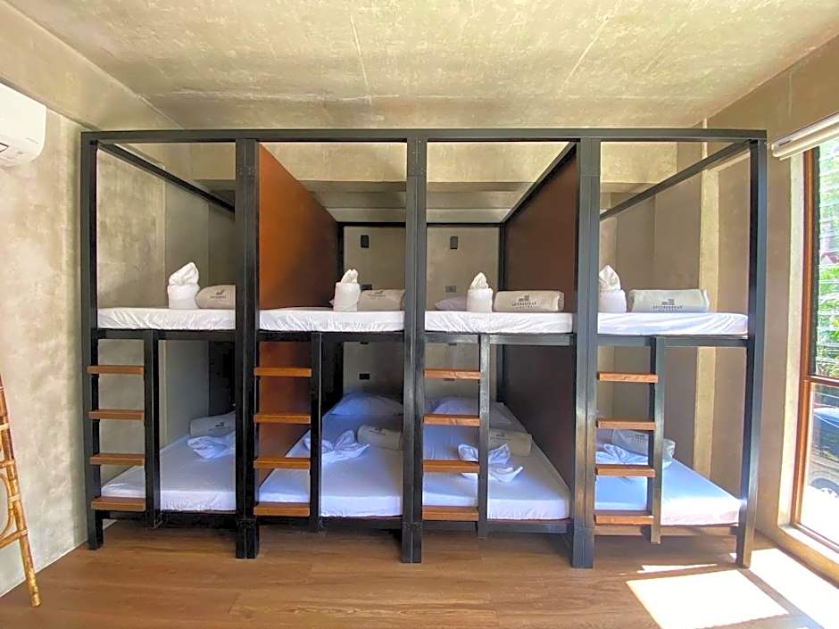 Shorebreak Hostel San Juan La Union