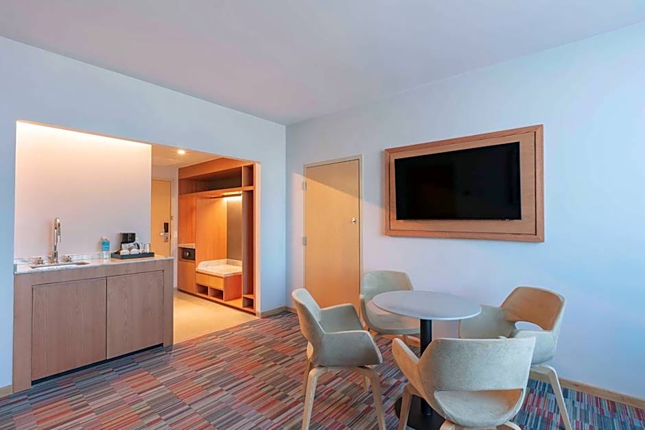 Hilton Garden Inn Guadalajara Airport