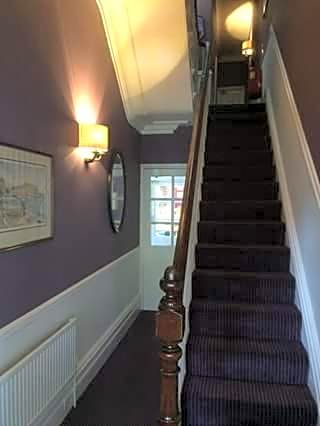 Wheatlands Lodge Hotel