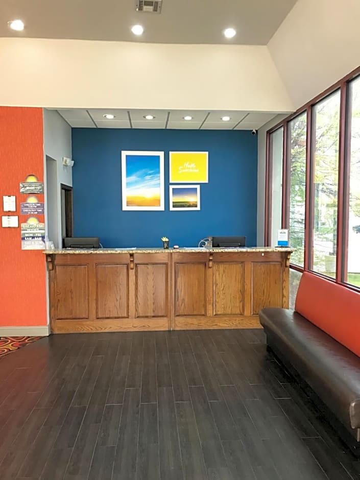Days Inn by Wyndham Joplin