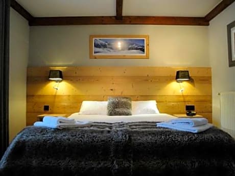 Double Room Mont Blanc side