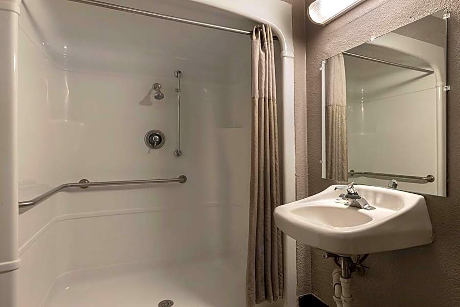 Motel 6-San Antonio, TX - West SeaWorld