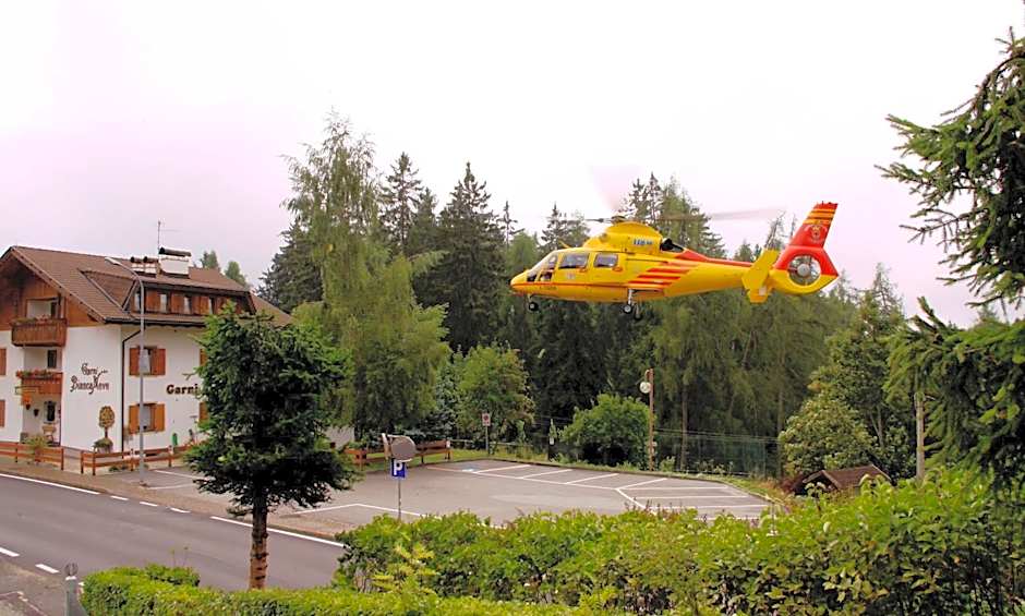 Garni Biancaneve Ruffrè-Mendola