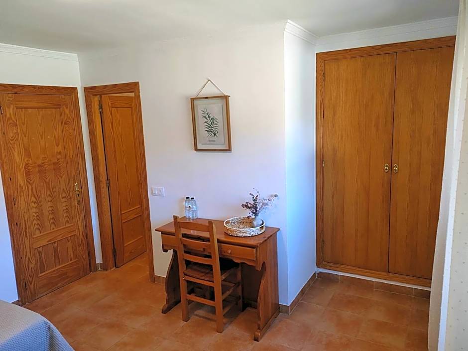 Hostal Mirall Rural