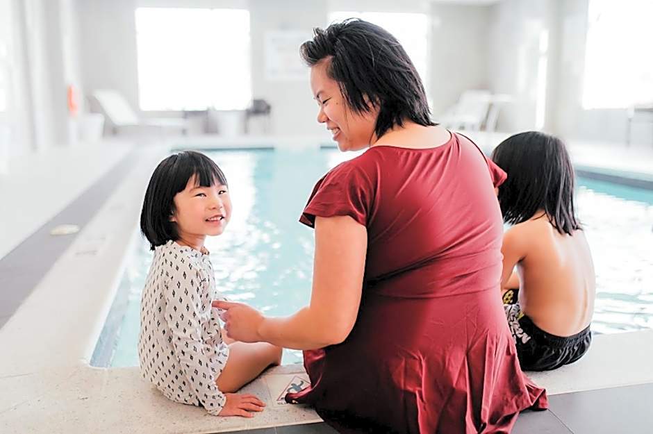 Holiday Inn Express Sarnia - Point Edward By IHG