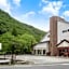 Tenjin Lodge