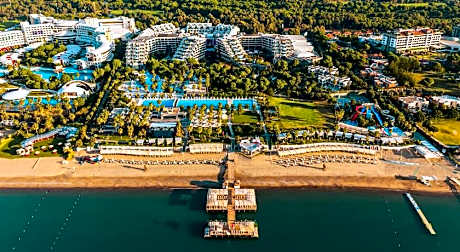 Susesi Luxury Resort