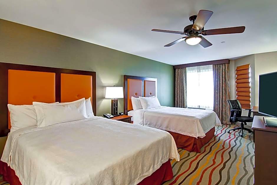 Photo 1 of 4 of 1 Bedroom 2 Queen Beds Suite