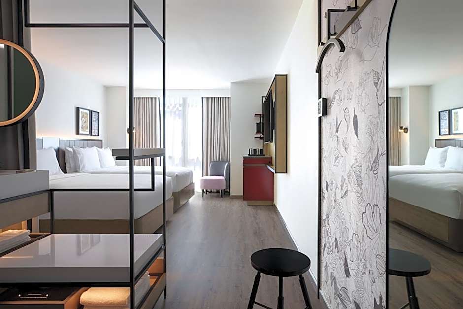 Renaissance New York Flushing Hotel at Tangram