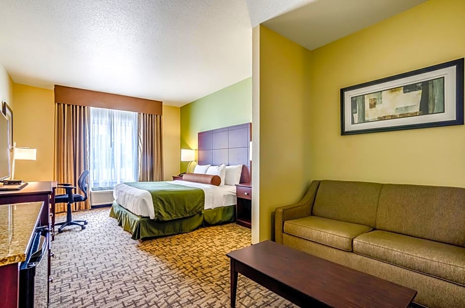 Cobblestone Hotel & Suites - McCook