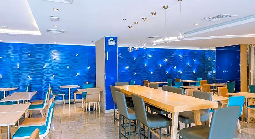 Holiday Inn Express Pattaya Central By IHG