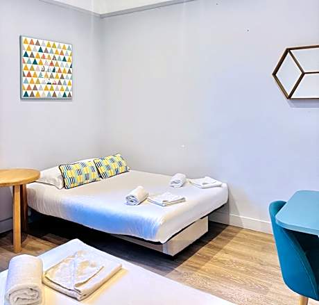 Quadruple Room with Private Bathroom