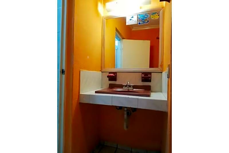 OYO Hotel Casino Del Valle