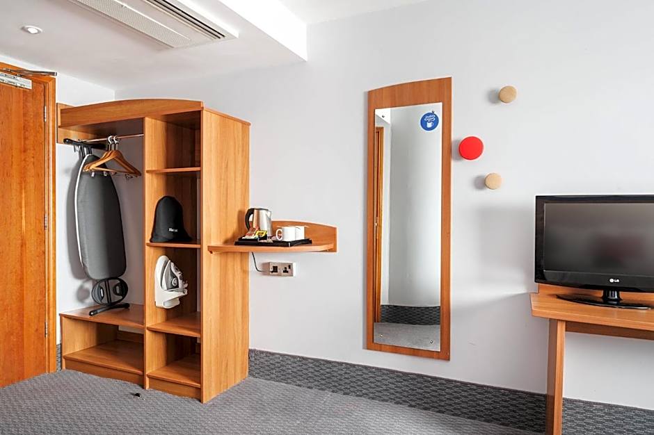 Holiday Inn Express Shrewsbury By IHG