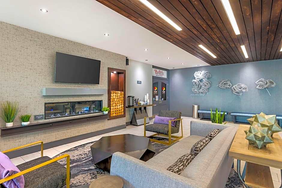 Aiden by Best Western South Reno