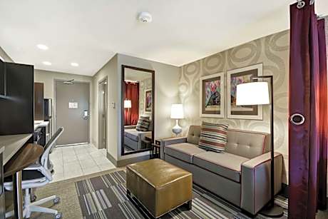 King Studio Suite - Hearing Access/Non-Smoking