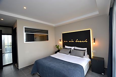 King Room with City View