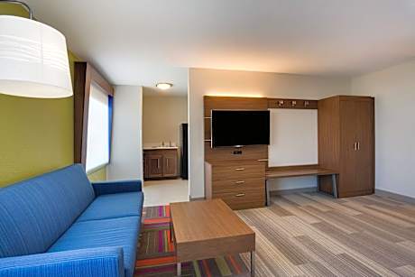 King Leisure - Nonsmoking