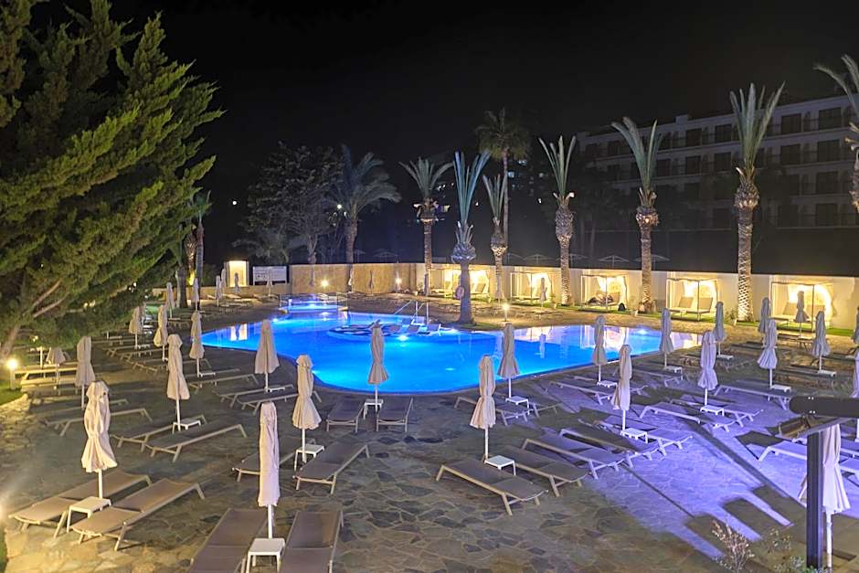 Bohemian Gardens Hotel