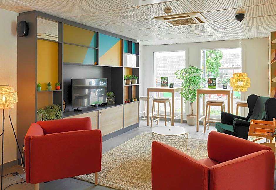 B&B HOTEL Paris Romainville Noisy-le-Sec