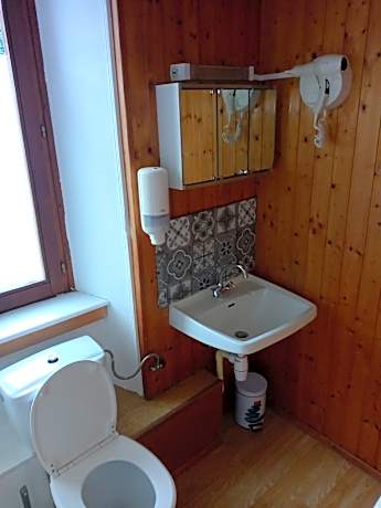 Double Room (1 Adult + 1 Child)