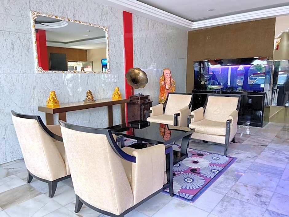 Royals Star Hotel