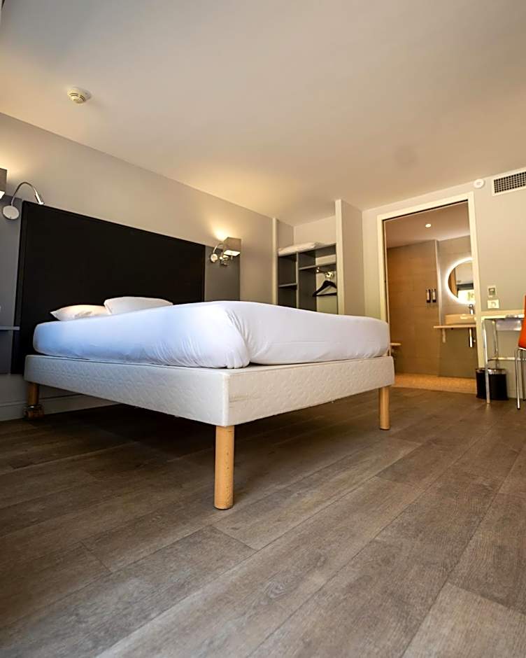 Kyriad Lyon Sud Sainte Foy