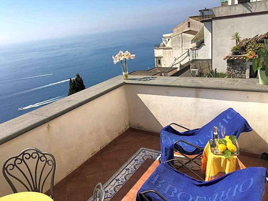 L'Antico Borgo Dei Limoni