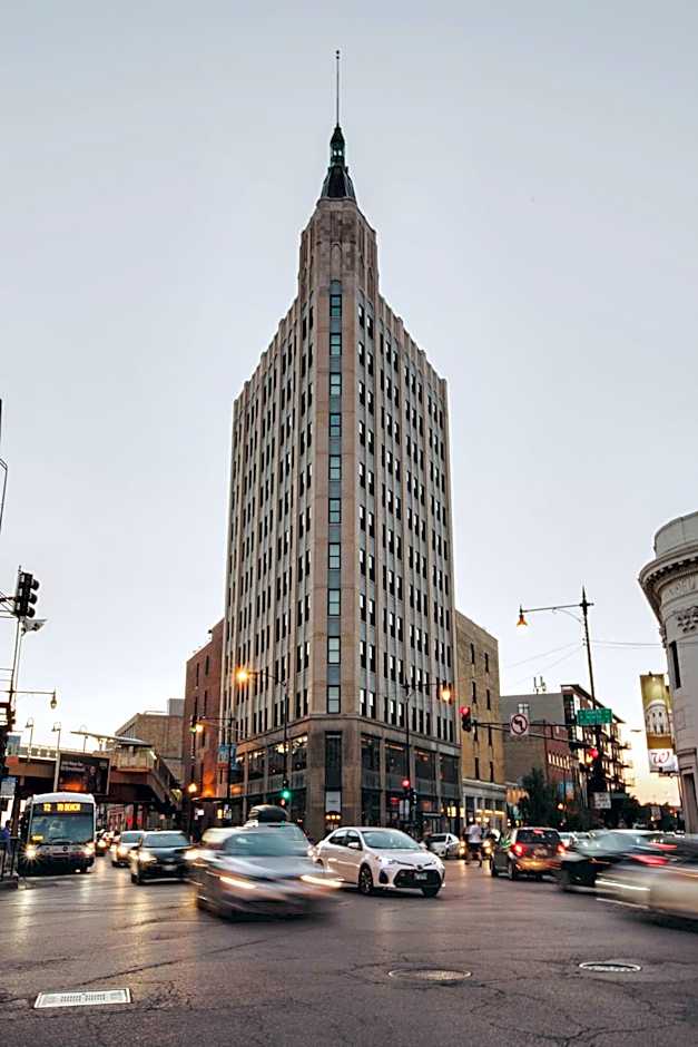 Photo 1 of 50 of The Robey, Chicago, a Member of Design Hotels