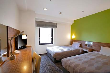 Standard Twin Room - Non-Smoking