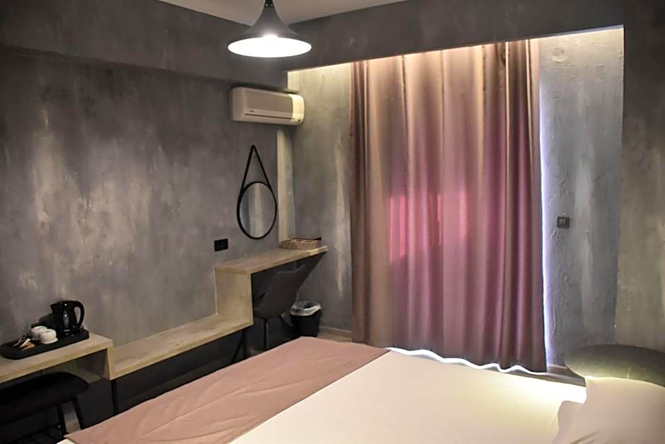 California Beach Hotel - Adults Only