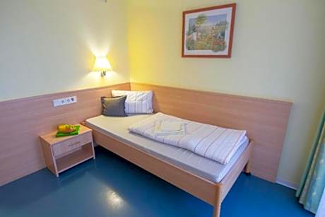 Single Room - Disability Access