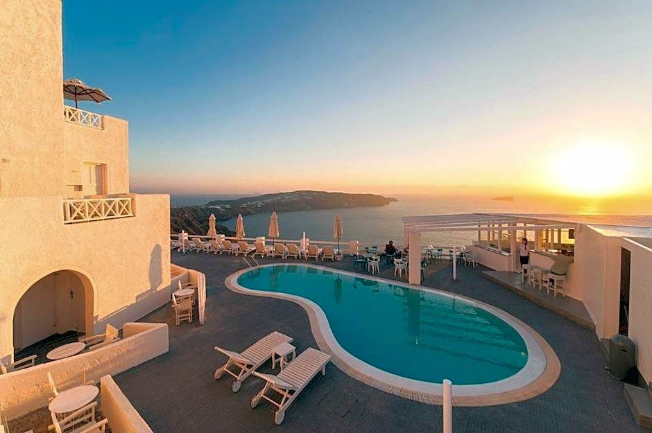 Artemis Suites Hotel