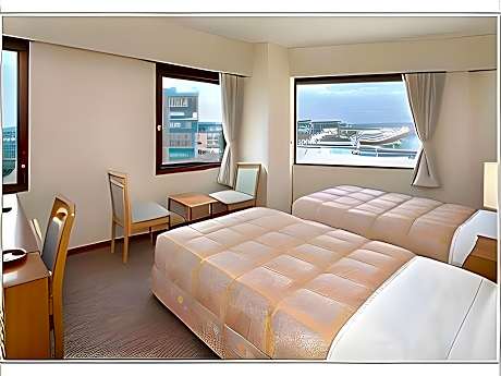 Non-smoking Twin room universal room Right in front of Fukui station