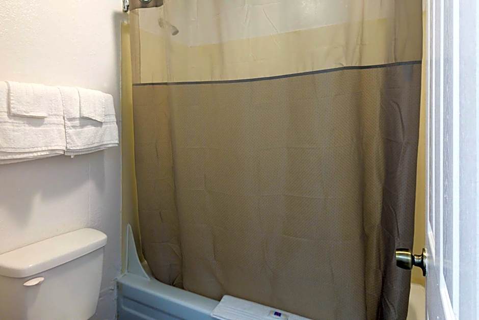 Motel 6-Parkersburg, WV