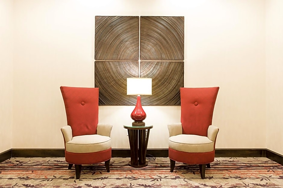 Holiday Inn Express & Suites Aiken, an IHG Hotel