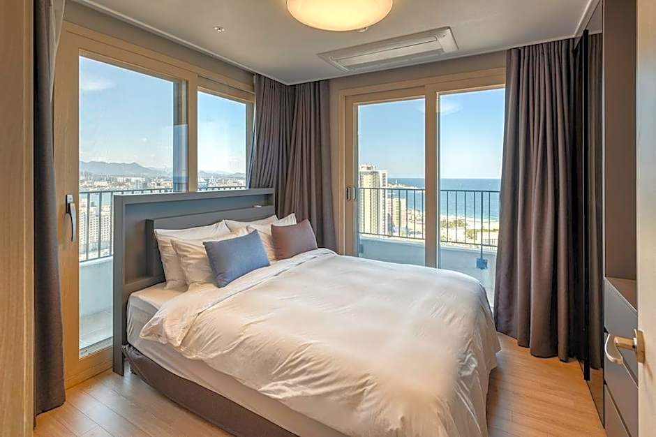 The BlueMark Hotel Sokcho