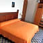 Hotel Rocinante