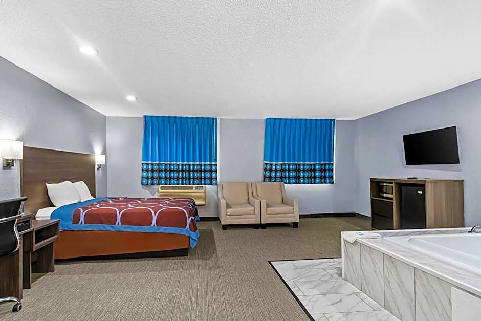 Rodeway Inn Delmont