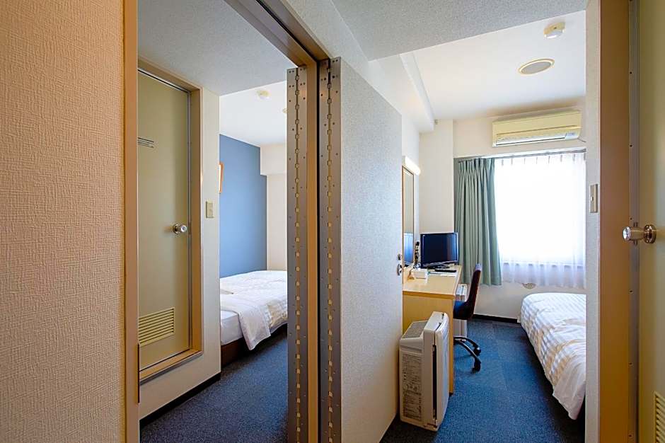 Super Hotel Matsuyama