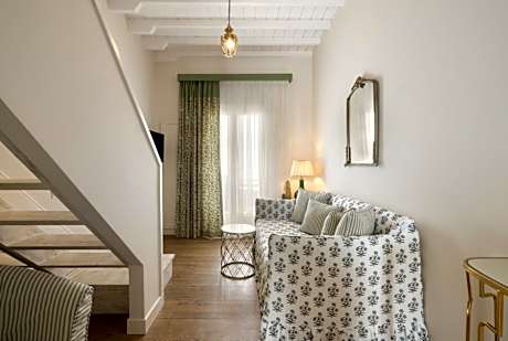 Despotiko Hotel