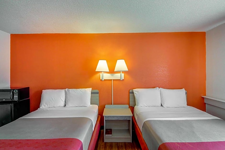 Motel 6-Wichita, KS