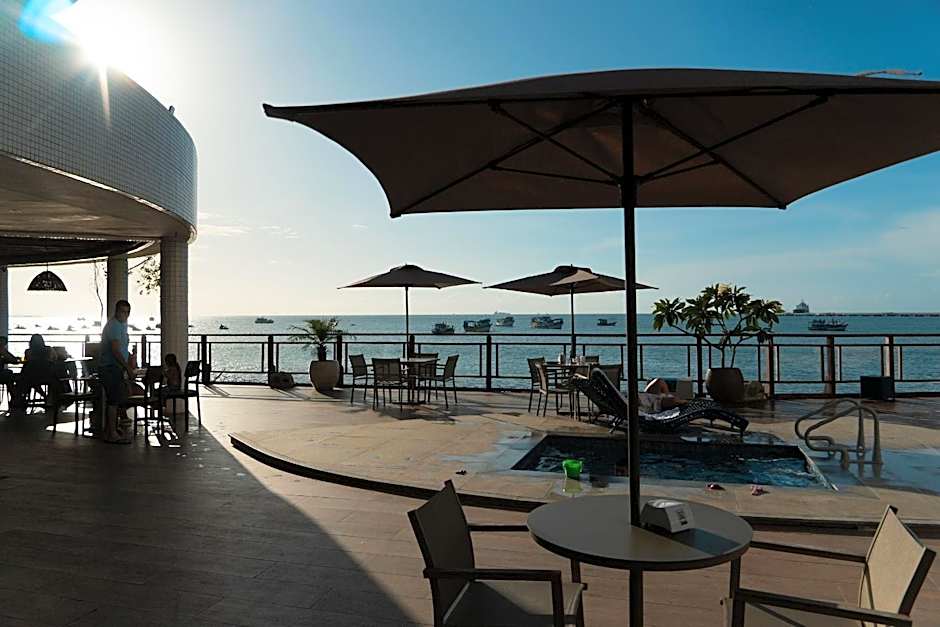 Beira Mar Fortaleza – Flat de Luxo no Iate Plaza!