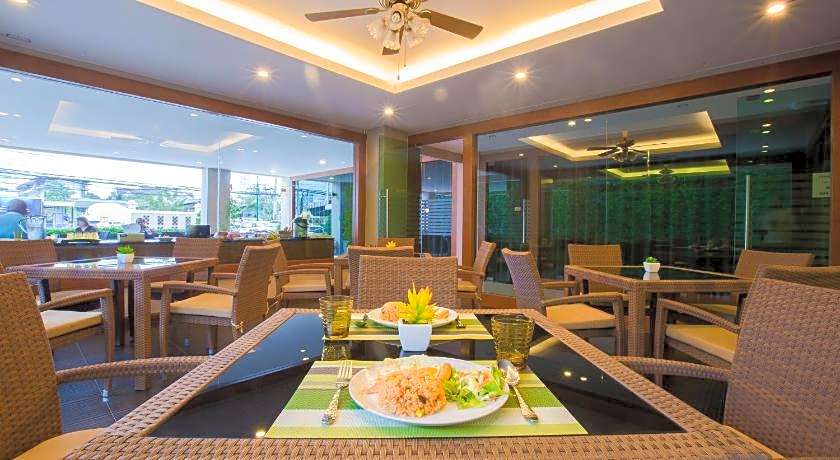 Romantic Khon Kaen Hotel