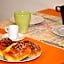 Check-Inn Rooms
